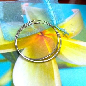 Sterling Silver 925 hoop earrings.